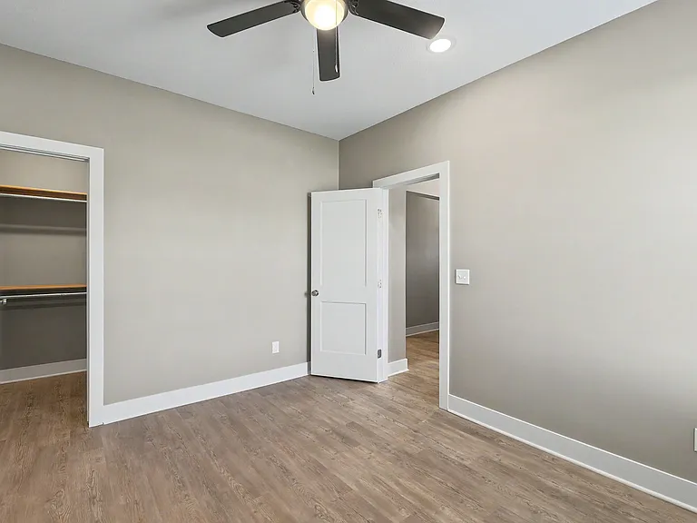 805 S Trails Head St — Photo 35