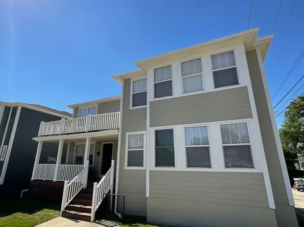 314 E 10th St, Bloomington, IN 47408