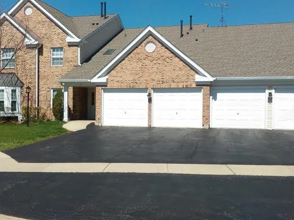 41 Amber Ct, Schaumburg, IL