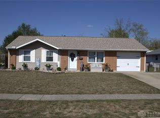 1210 Campbell Ave, New Carlisle, OH