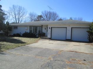 208 Roberts St, Friendship, WI 53934