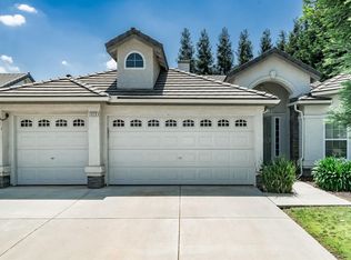 2929 E Waterford Ave, Fresno, CA 93720