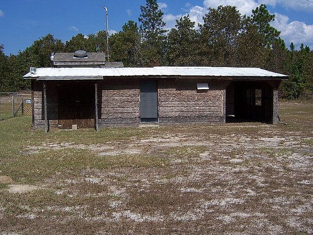 2nd image of 450 Pearl Bonnet Rd