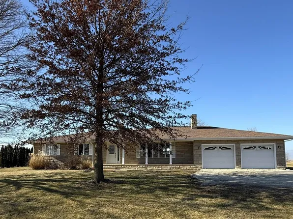 2832 State Route 17, Galva, IL 61434