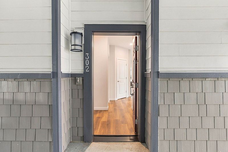 3rd image of 1237 Meander Way SE #302F
