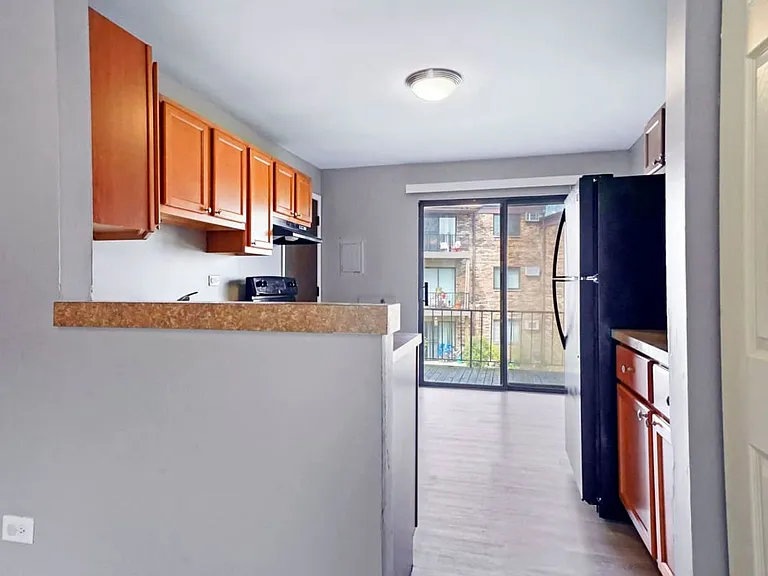 Flats at Gladstone — Photo 19