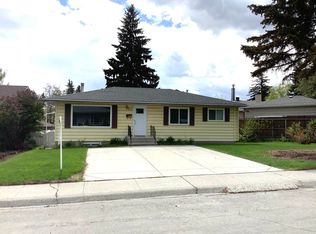 53 Glamorgan Dr SW, Calgary, AB T3E4Z1