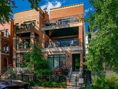 2846 N Racine Ave #3, Chicago, IL, 60657