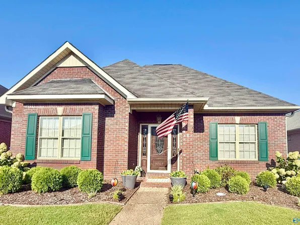 3707 Orange Ct SW, Decatur, AL 35603
