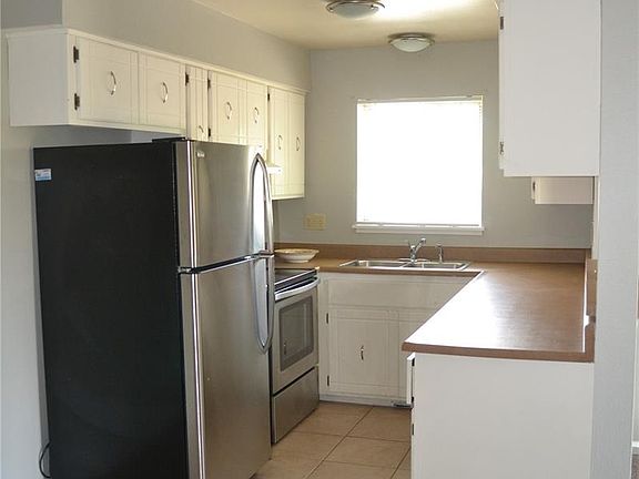 3rd image of 9255 E Lehigh Ave APT 236