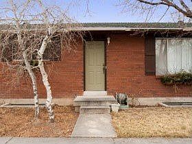 4th image of 2358 E Gregson Ave