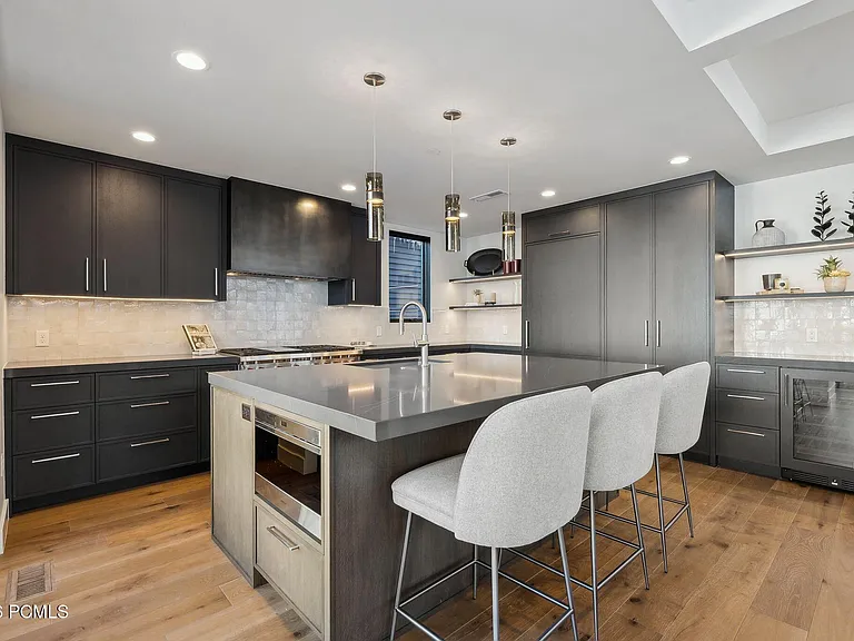 78 Prospect Ave — Photo 7