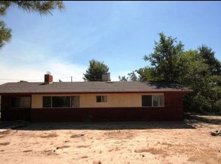 18511 Symeron Rd, Apple Valley, CA 92307