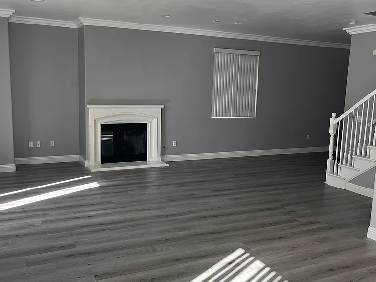 8320 Telegraph Rd — Photo 4