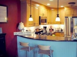 319 1st St, Jersey City, NJ 07302