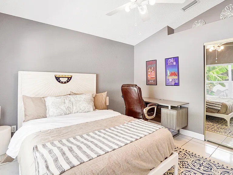 3012 E Vina Del Mar Blvd — Photo 29