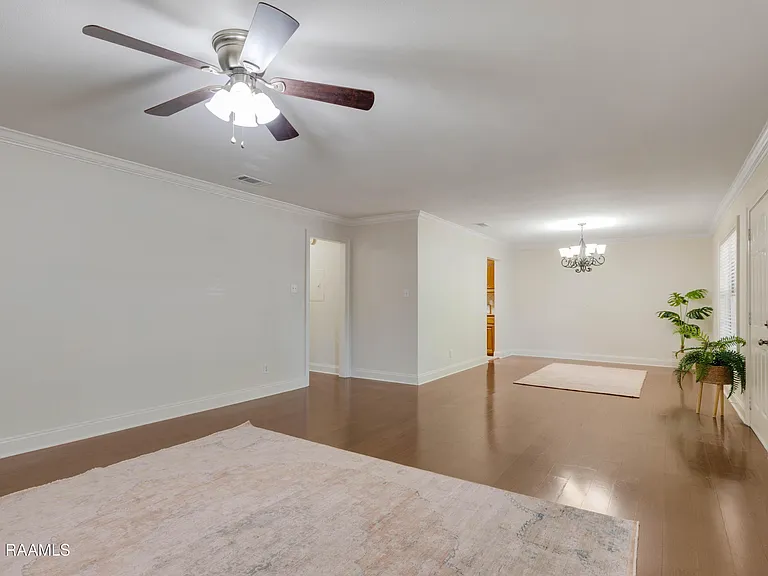 112 Hillside Dr #57 — Photo 6