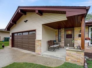 5145 Maplewood Dr, Greendale, WI 53129