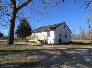 2443 1/2 Pine St, Colcord, OK 74338