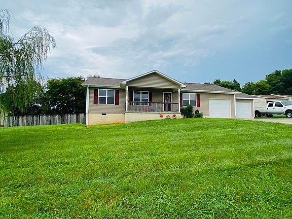 2nd image of 111 Twelve Oaks Dr