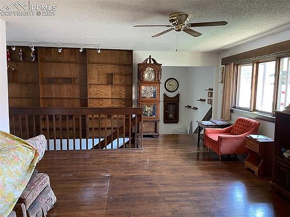 4th image of 312 N Main St