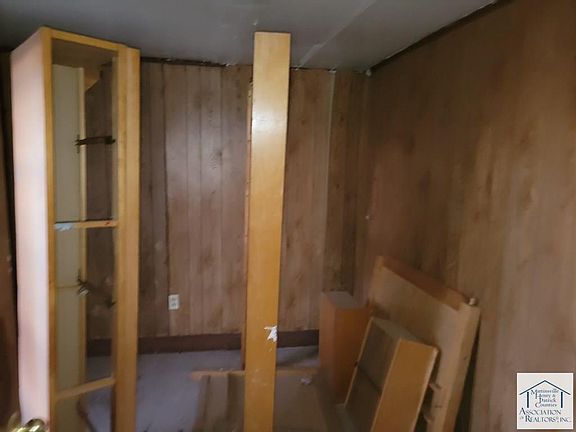 4th image of 314 Armstead Ave