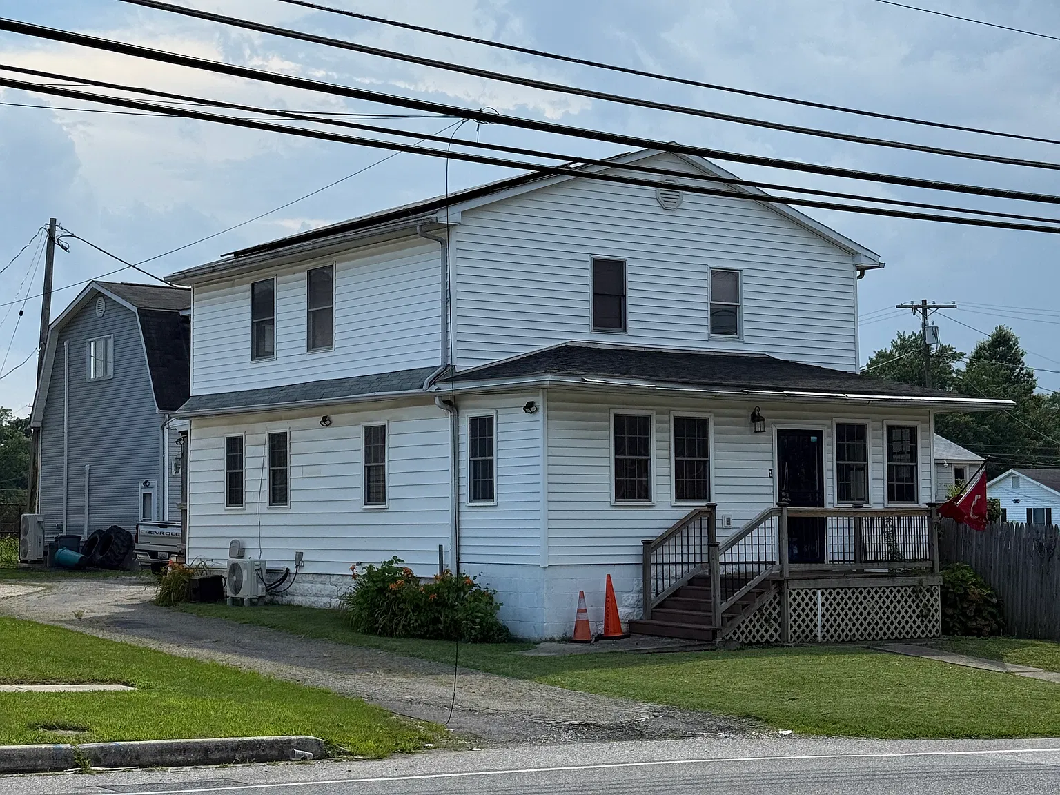 Studio, 750 sqft, $1,200 — Photo 2