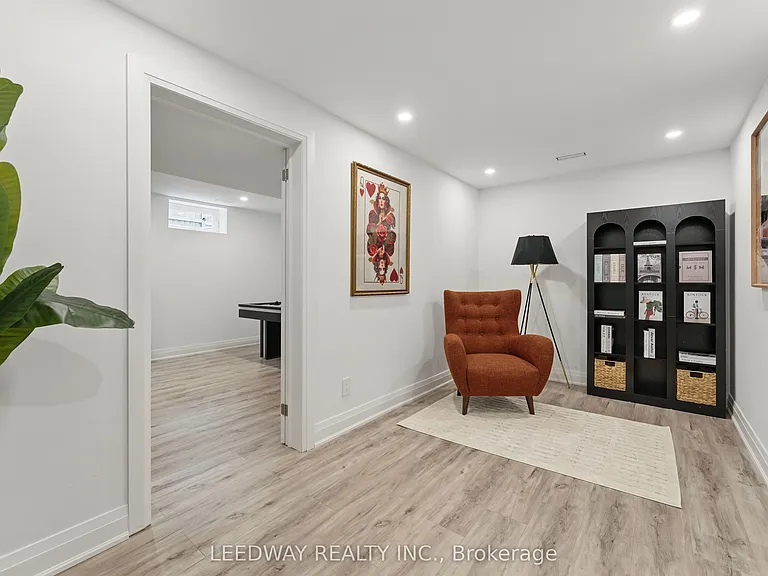 24410 Thorah Park Blvd — Photo 33