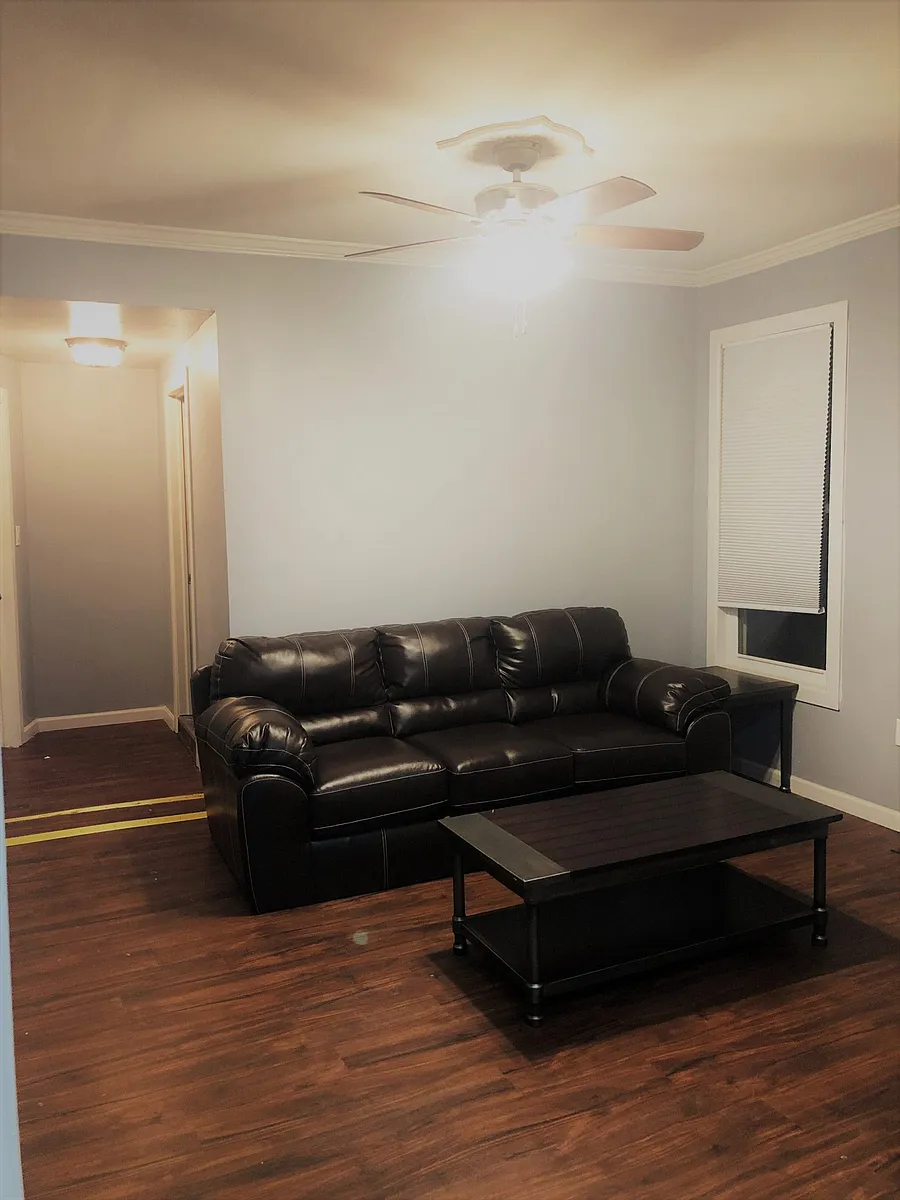 Building Photo - 315 Walnut Ave #AVE3