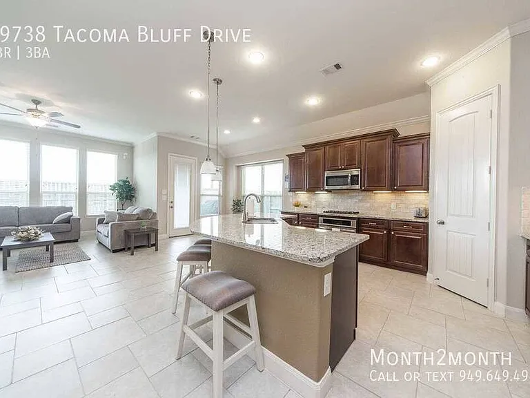 19738 Tacoma Bluff Dr — Photo 9