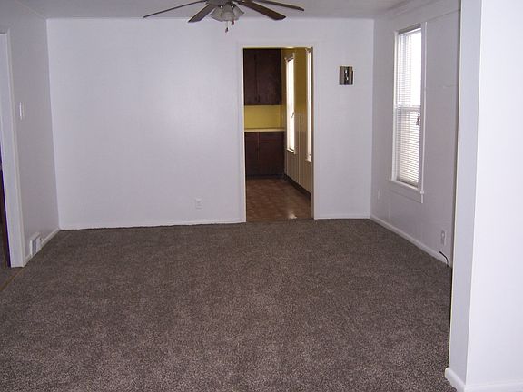 1st floor apt dining room