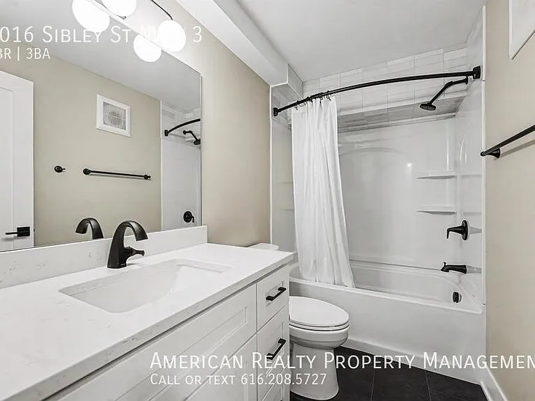 1016 Sibley St NW #3 — Photo 5