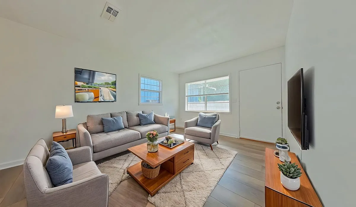 521 Bob Sikes Blvd — Photo 4