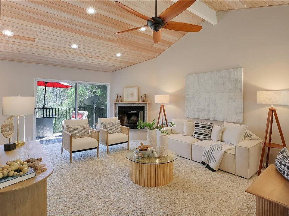 1st image of 973 Miramonte Dr APT 4
