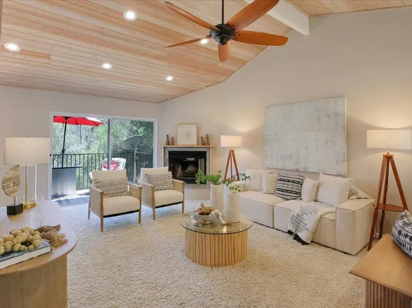973 Miramonte Dr APT 4, Santa Barbara, CA 93109