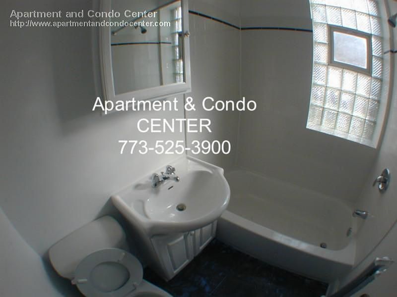 2nd image of 4440 N Wolcott Ave APT 204