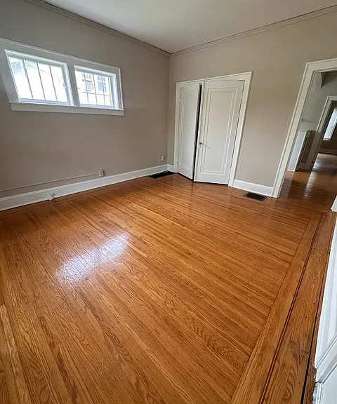 1922 Roanoke Ave #4 — Photo 2