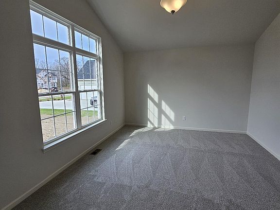 5th image of 10673 Valley View Dr