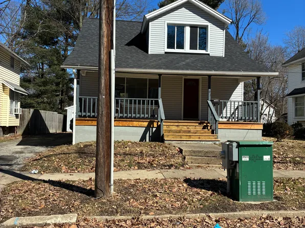 791 Glenwood St NE #1, Warren, OH 44483