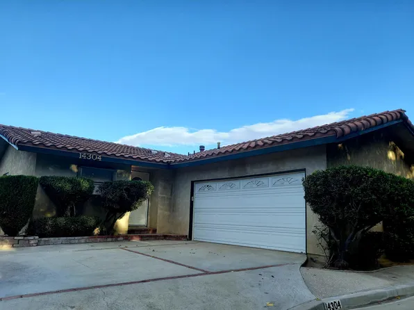 14304 Lear St, Mojave, CA 93501