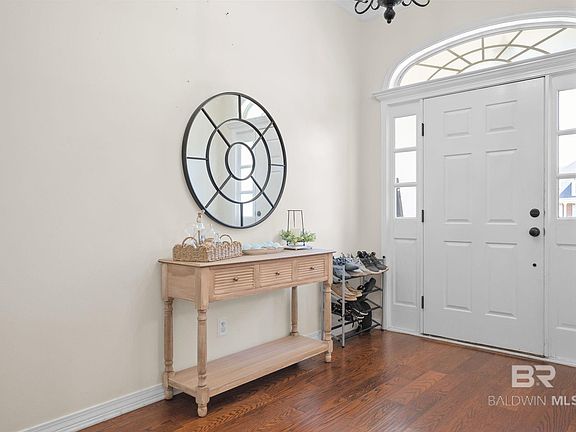 5th image of 25886 Chamberlain Ct
