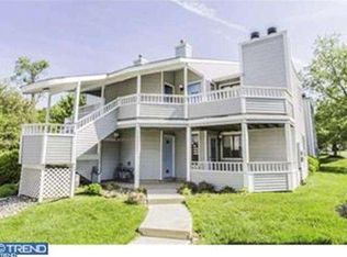 605 Abbey Ct, Sicklerville, NJ 08081