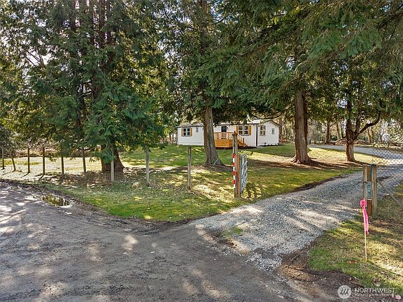 4th image of 13816 48th Avenue Ct E