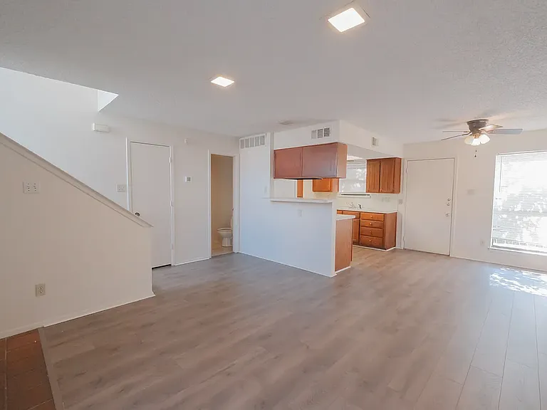 4829 Diaz Ave #1 — Photo 7