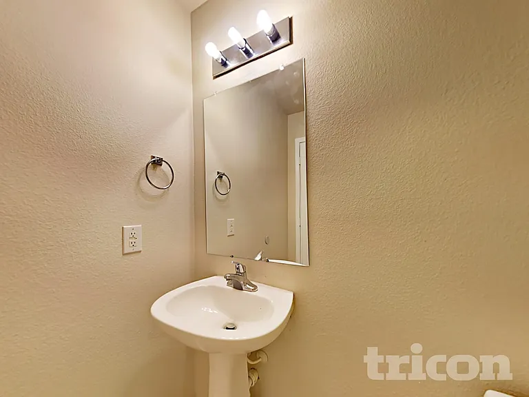 5614 Red Cyn — Photo 12