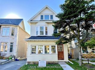 142 Pickering St, Toronto, ON M4E 3J7