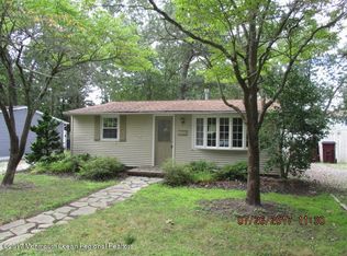 218 Laurel Dr, Bayville, NJ 08721