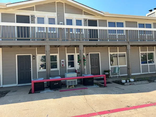 9560 E Lincoln St #11, Wichita, KS 67207