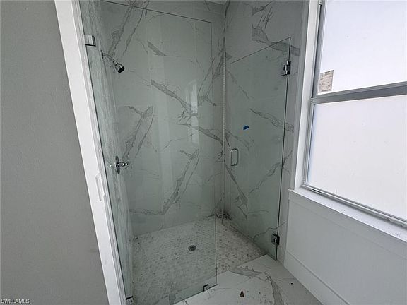 5th image of 4604 Flora AVE S