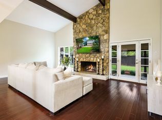 12208 Treeview Ln, Farmers Branch, TX 75234